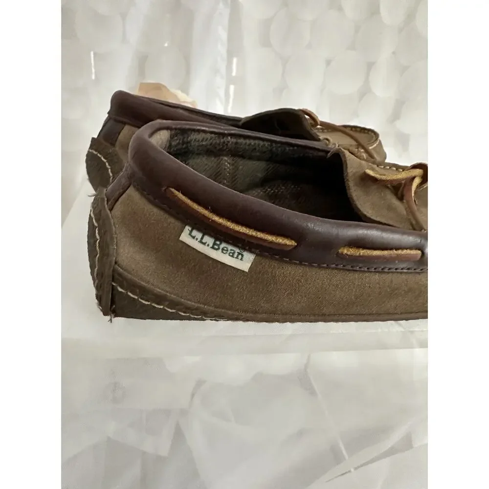 L.L. Bean Suede Hand-sewn Slipper Moccasin Flannel Lined Men's Size 9 Medium
